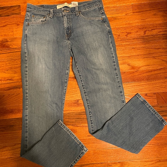 Women’s Levi’s 505 Nouveau Low and Straight Jeans Size 6 - Picture 1 of 4